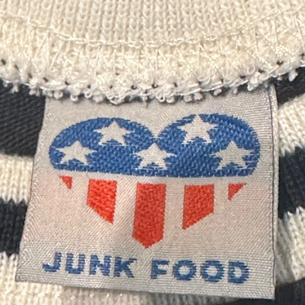 Junk Food Clothing Patriotic Heart Tee NWT - Picture 10 of 12
